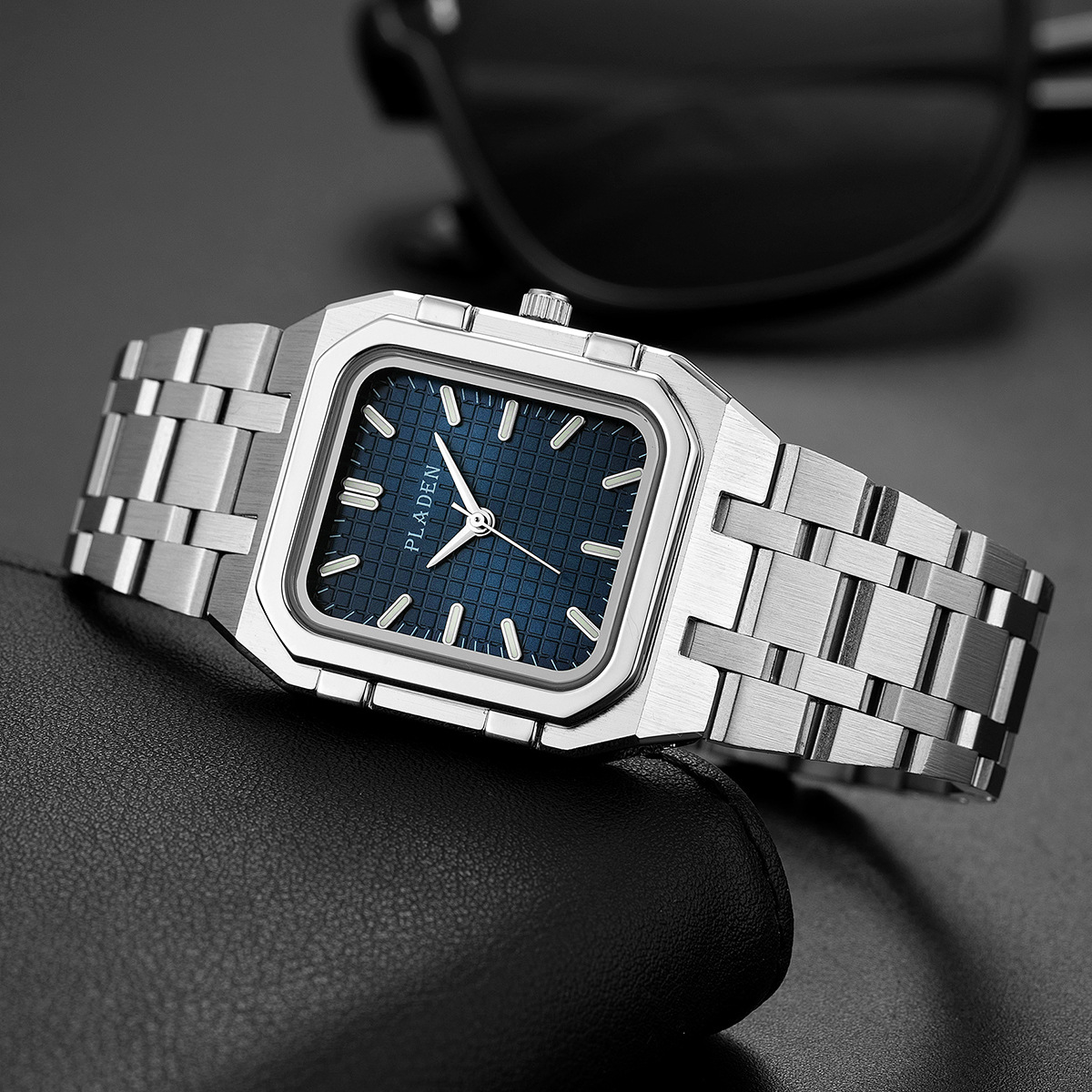 Luxury Brand Blue Dial Man Hig - đánh giá và giá Luxury Watch Investment