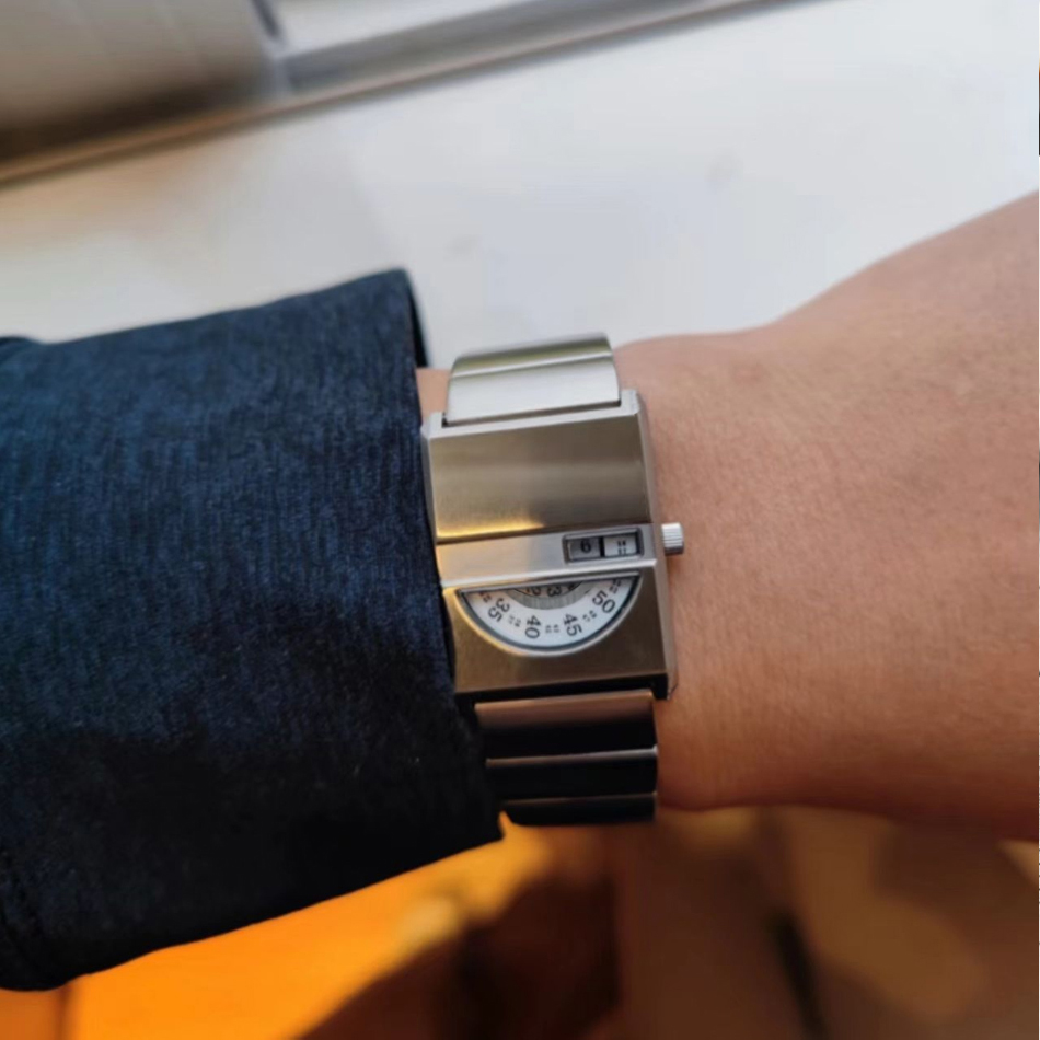 Men's Bracelet Watches Square  - đánh giá và giá Luxury Watch Life